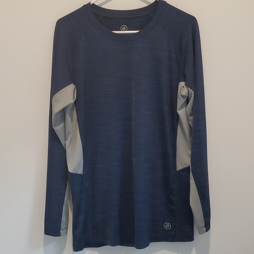 Hang Ten long sleeved UVP Sun Shirt